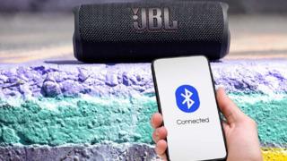 Fiyatı 2699 TL'ye düştü! JBL Flip6 Bluetooth Hoparlör'de indirim