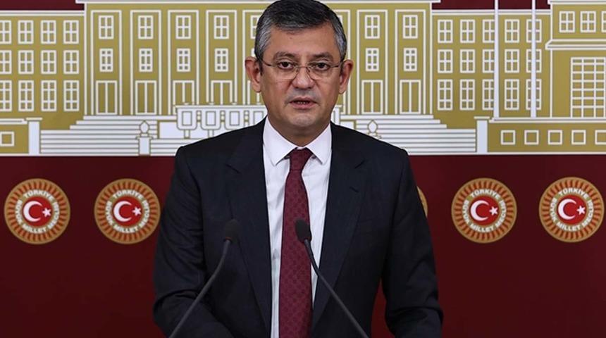 "Ben genel başkanlığa adayım" CHP'li Özgür Özel ile konuştuğunu söyleyip açıkladı! CHP ile ilgili flaş gelişme