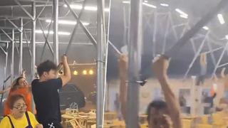 Çin’de endişelendiren fırtına! Restoranın çatısını müşteriler ve çalışanlar el birliğiyle tutmaya çalıştı... Bir anda havalandılar