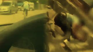 Sosyal medyada tepki çeken görüntüler! Bisikletli çocuğu arabayla çarpıp düşürdü: Dikkat çeken 'Yılmaz Güney fotoğrafı' iddiası