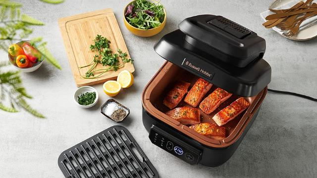 Fiyatı 5 bin 589 TL'ye düştü! Bir airfryerdan daha fazlası Russell Hobbs sıcak hava fritözünde indirim