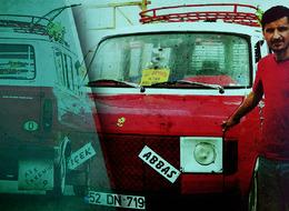 Görenler hayran kalıyor, 'Bu o mu' diye soruyor! Çiçek Abbas'taki meşhur minibüs gerçek oldu: Satın almak isteyenler oluyor ama...