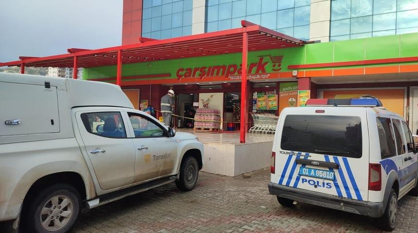 Adana'da bir kişi alışveriş merkezi damında ölü bulundu