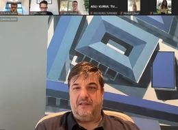 Emre Kurttepeli 'Google AccelerateX Programı' DemoDay hoşgeldiniz konuşması yaptı