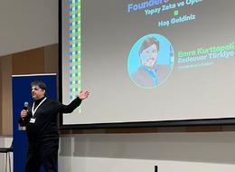 'Microsoft Founder’s Trend Talks' etkinliğinde hoşgeldiniz konuşmasını Emre Kurttepeli yaptı