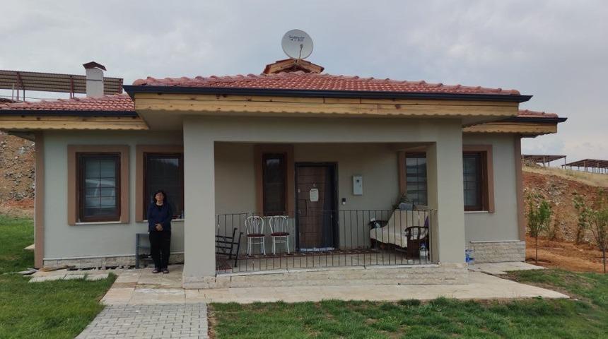 Gaziantep’te depremzedelere 14 akıllı konut ve 132 iş yeri teslim edildi