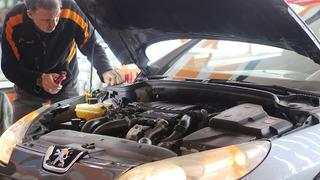 Araç alacakları Kesinlikle diyerek uyardı: Dikkatten kaçabiliyor! Dolandırıcıların 'change' hilesine takılmamak için 'kaporta' ve 'şasi numarası' detayı...