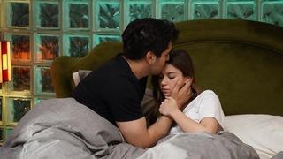 Afra Saraçoğlu ve Mert Ramazan Demir'li Yalı Çapkını'ndan bir rekor daha! Bölüm başı satış fiyatı dudak uçuklattı