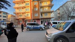 Eşini sırtından bıçaklamıştı! Mahkemede dehşete düşüren sözler: 'Beni aldattığından şüphelendim...'