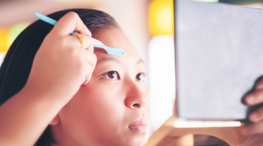 Güzellik uzmanı olgun kadınların pürüzsüz ve genç gözüken cilt için yapmaları gereken bakımı paylaştı