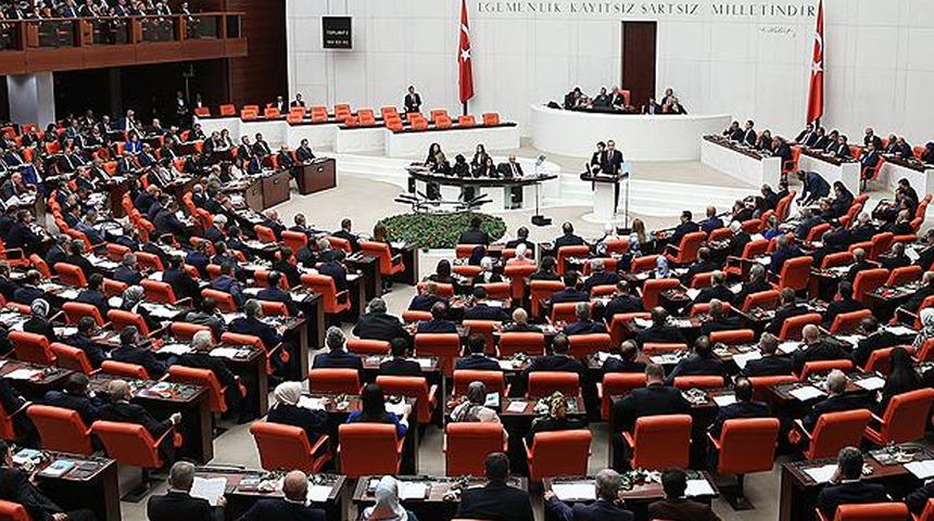 TBMM'deki seçim gündem oldu! İYİ Partililer, AK Partili adaya oy verdi, CHP'nin adayı canlı yayında sitem etti! 