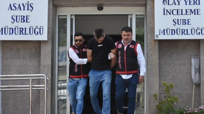 İzmir'de ağabeyini öldüren zanlı tutuklandı