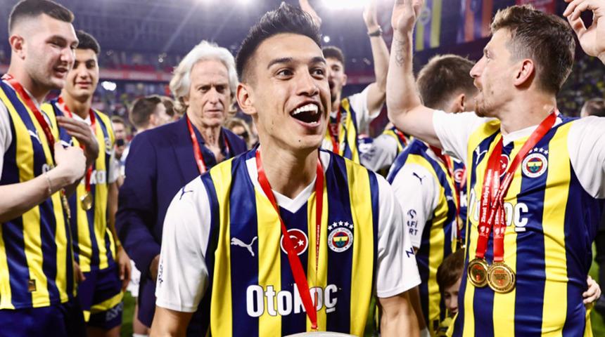 Fenerbahçe, transfer dönemine hızlı başladı! Ryan Kent'in ardından İrfan Can Eğribayat transferi de açıklandı