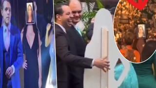 Düğüne katılamayınca bulduğu çözüm sosyal medyada gündem yarattı! Uzaktan bağlanıp anbean her şeyi izledi