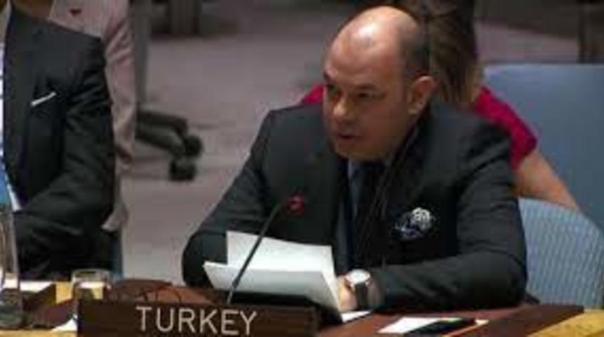 Rauf Alp Denktaş kimdir, nereli ve kaç yaşında? KKTC'nin ilk Cumhurbaşkanı Rauf Denktaş'ın torunu Rauf Alp Denktaş Varşova Büyükelçisi oldu