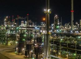 Rus Rosneft ve Çinli CNPC, petrol ticaretinde yuan ve rubleye geçti