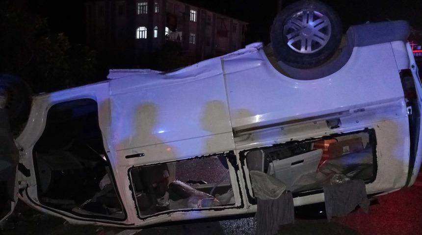 Samsun'da takla atan minibüsteki 9 kişi yaralandı