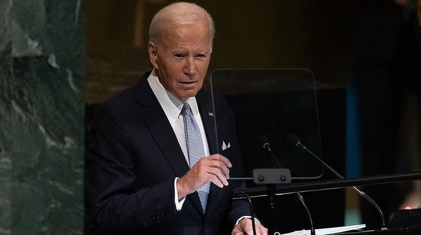 ABD Başkanı Biden yine bildiğimiz gibi... Gaf mı yaptı, espri miydi? "Tanrı kraliçeyi korusun..."