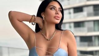 Ebru Polat sınırları zorladı! Minicik elbisesinin dekoltesi göbeğine kadar indi