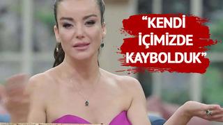 Nursel Ergin Murat Akyer ile boşandığını dans ettikleri anları paylaşarak duyurdu! Kendi içimizde kaybolduk