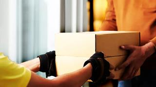 Polonya'dan Marmaris'e gönderildi, içinden çıkanlar şoke etti! Korkunç kargo ile ilgili bakanlıktan da açıklama geldi: 76 tanesini gazeteye sarmışlar