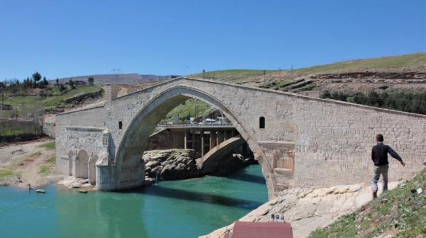 Liseli kız intihar girişiminde bulundu, anlattıkları dehşete düşürdü! Cinsel istismar, tehdit, şantaj... Tam 1 yıldır sürüyormuş