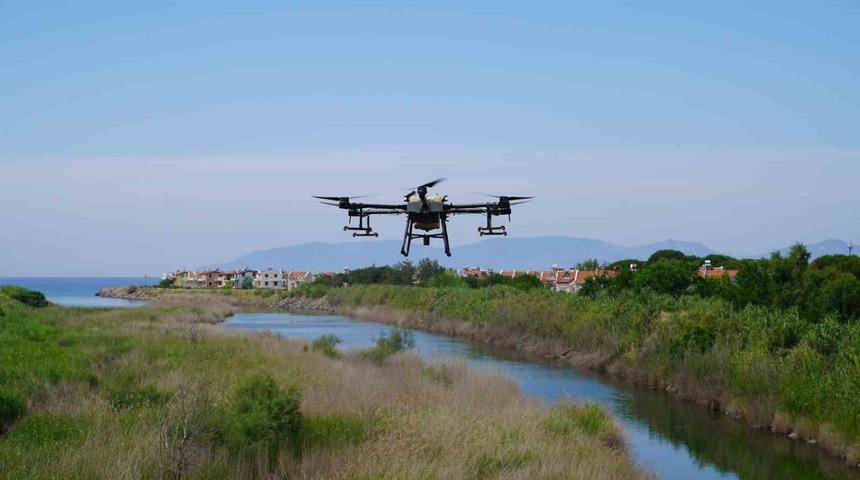 Balıkesir’de hem karadan hem de havadan haşere ile mücadele