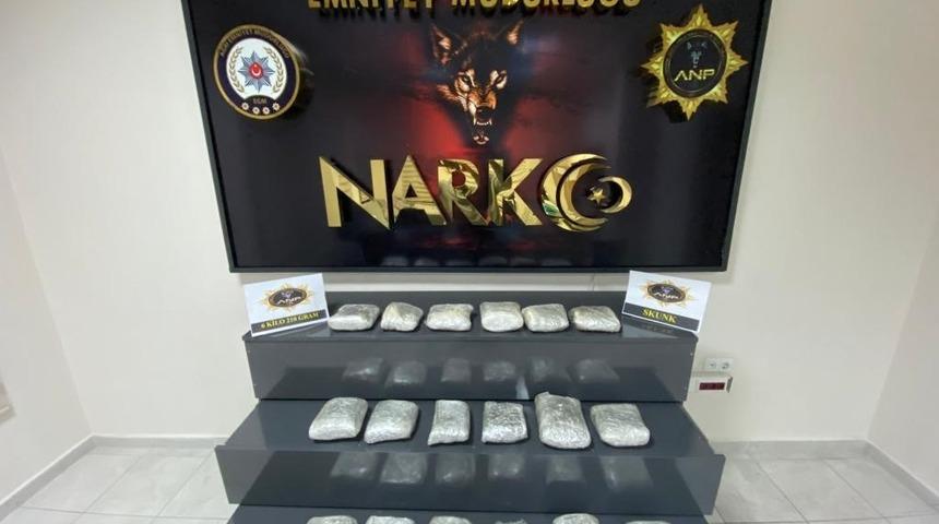 Ağrı’da 6 kilo 210 gram skunk ele geçirildi