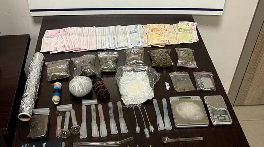 Tekirdağ’da 2 kişi uyuşturucudan tutuklandı