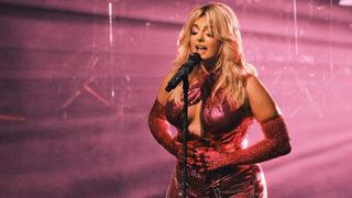 Bebe Rexha'ya sahnede telefon fırlattılar! Son durumunu paylaştı