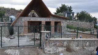 İzmir'de bir kişi silahla öldürüldü