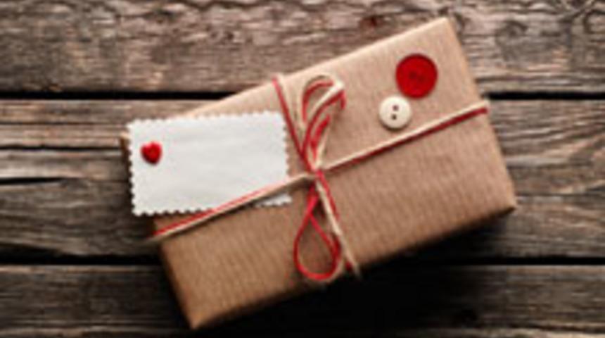 Erkek Sevgiliye Hediye