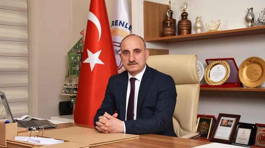 Makam odasında kalp krizi geçirdi... Erenler Belediye Başkanı Kılıç'tan acı haber