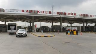 Yaz tatili için gelen gurbetçilerin duygusal anları: Hiçbir şey dışarıdan göründüğü gibi değil