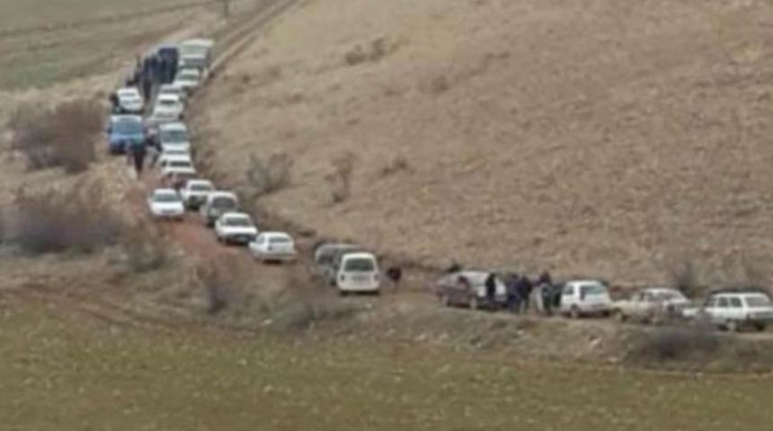 7 ilden gelen 100 kişinin yaptığı şey dehşete d&uuml;ş&uuml;rd&uuml;