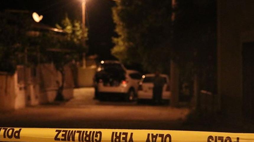 İzmir'de kardeşi tarafından bıçaklanan kişi öldü!