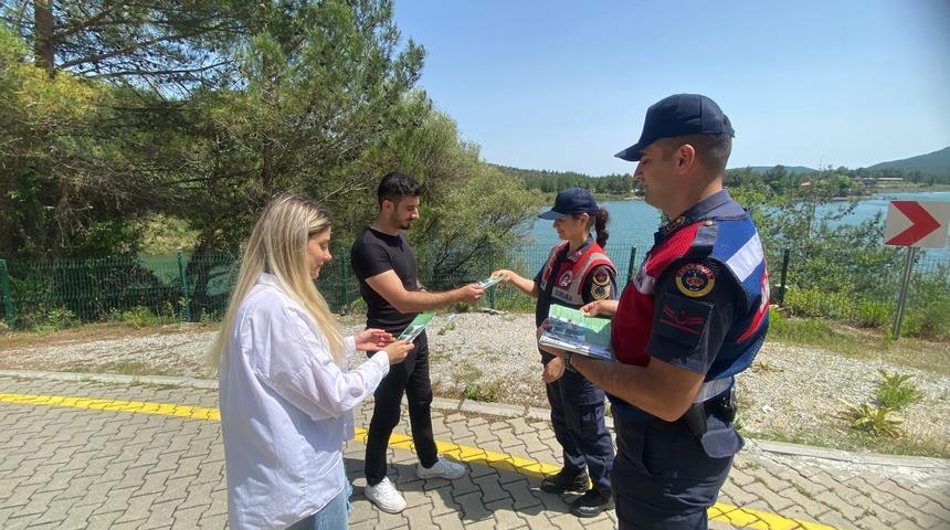 Muğla'da jandarma ekipleri orman yangınlarına karşı devriye görevi yapıyor