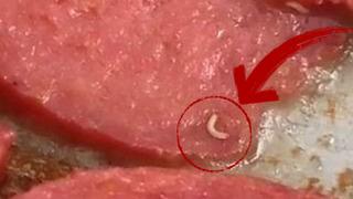 Yer: Elazığ! Marketten aldığı sucuğu pişirirken gördüğü karşısında şoke oldu