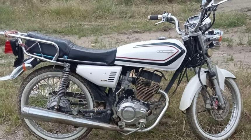 Motosiklet hırsızı suçüstü yakalandı