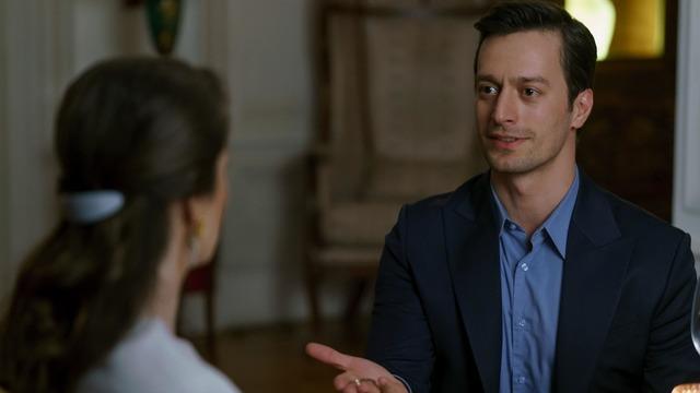 Camdaki Kız'ın Sedat'ı Feyyaz Şerifoğlu aşka geldi! Sevgilisi bakın kim çıktı! Meğer ünlü spikerle... 