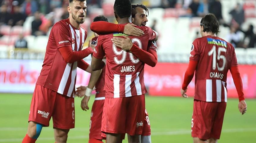 Sivasspor, Avrupa devlerini geride bıraktı