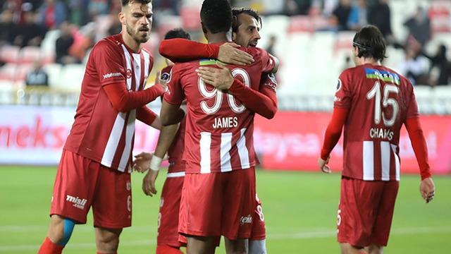 Sivasspor, Avrupa devlerini geride bıraktı