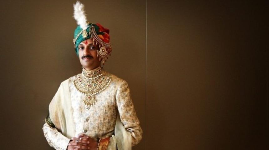 İlk gay prensten sarayda b&uuml;y&uuml;k hamle