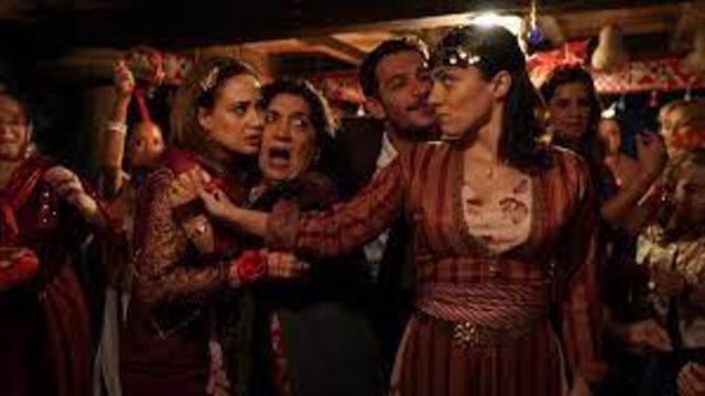 Eltilerin Savaşı konusu nedir, oyuncuları kimler? Eltilerin Savaşı hangi kanalda? Komedi sevenler ekran başına!