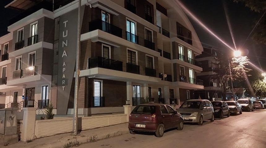 Isparta'da üniversite öğrencisi genç kız silahlı saldırıda ağır yaralandı