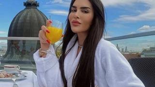 2 milyon dolara yazlık alması çok konuşulmuştu! Selin Ciğerci lüks yazlığından paylaştı