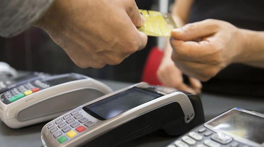 Herkesi ilgilendiriyor... Merkez Bankası faiz yükseltti, o karar sonrası kredi kartları için de hamle geldi!