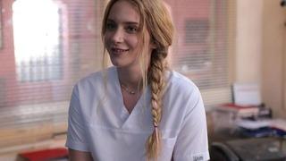 Hayal Köseoğlu tarzıyla beğeni topladı! İddialı kombiniyle pozlar verdi