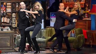 Tolga Çevik ve Çağla Şikel'den kahkaha dolu tango!