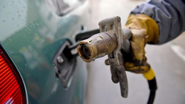 LPG fiyatları bu gece yarısı değişiyor! Arife günü akaryakıta yeni zam (26 Haziran Pazartesi güncel otogaz-benzin-mazot fiyatı)